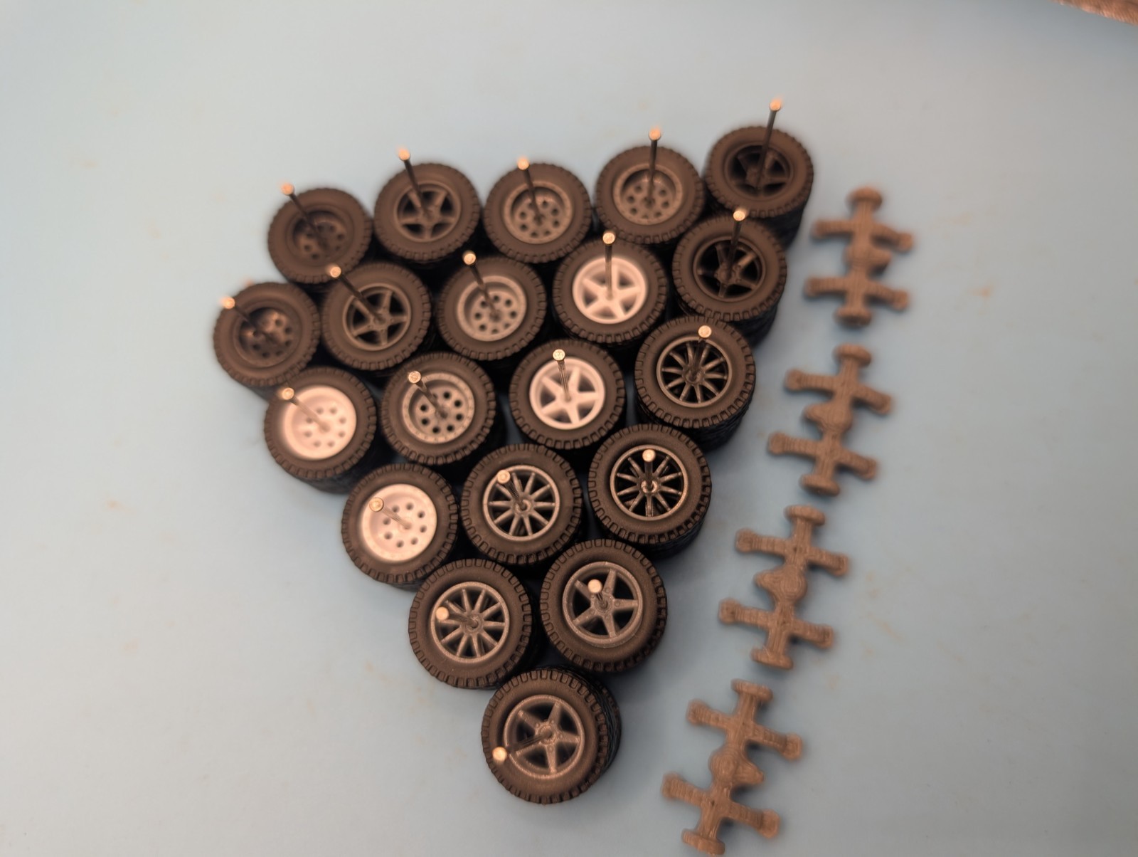 HoT 10 Swap Wheels Rubber Off Road Truck Tires 1/64 Real Riders Lifted Terrain R