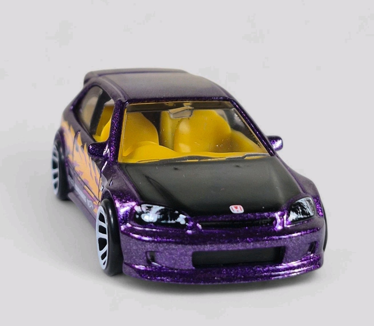1999 HONDA CIVIC TYPE R Diorama Collectible DieCast Model Car 1:64 Purple LOOSE