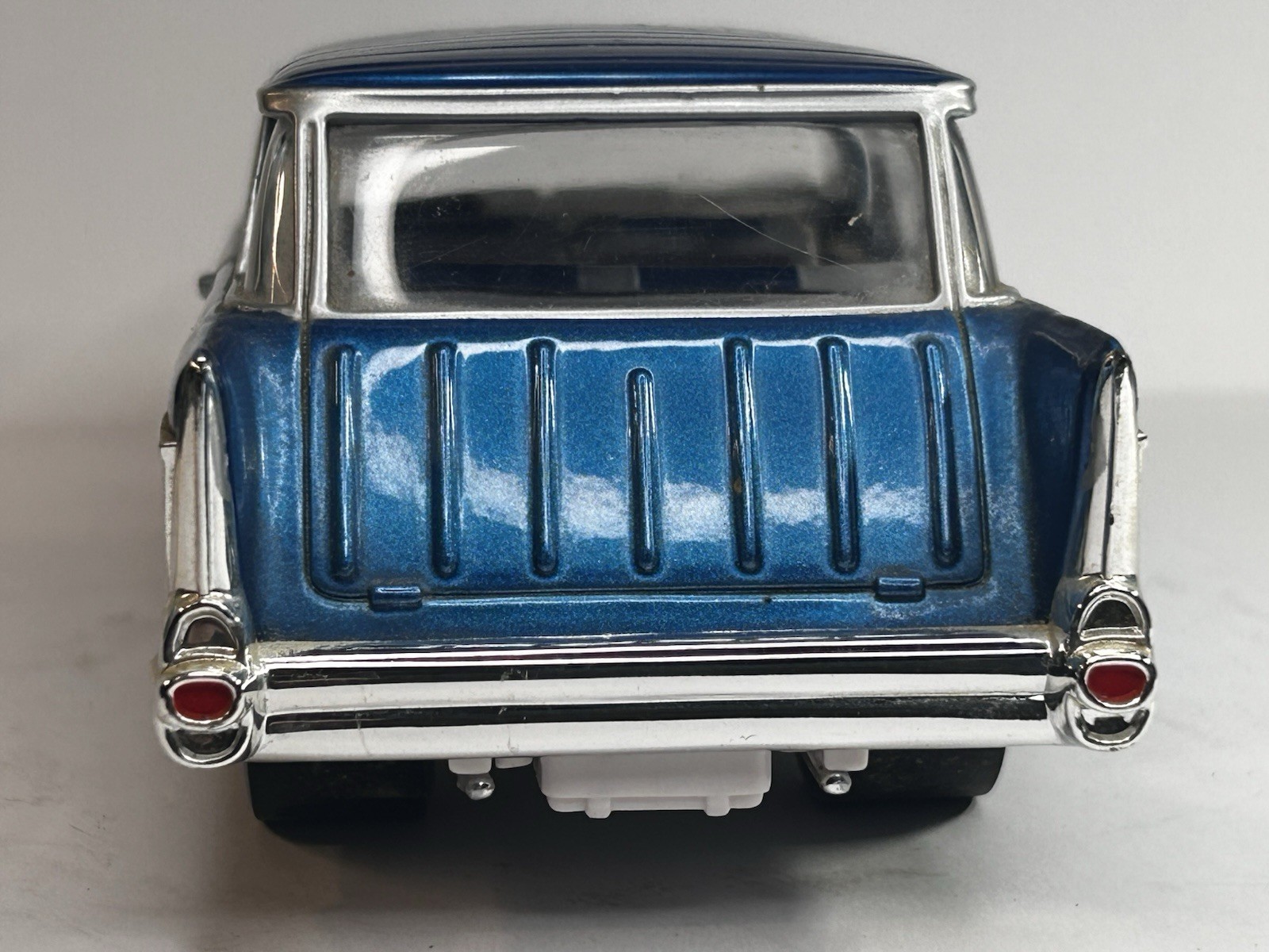 Racing Champions 1957 Chevrolet Bel Air Nomad Pro Street Blue 1:24 Die Cast