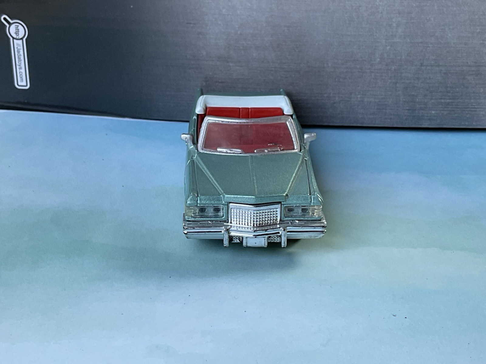 New Ray 1976 CADILLAC Coupe DeVille Convertible CADDY 1:43