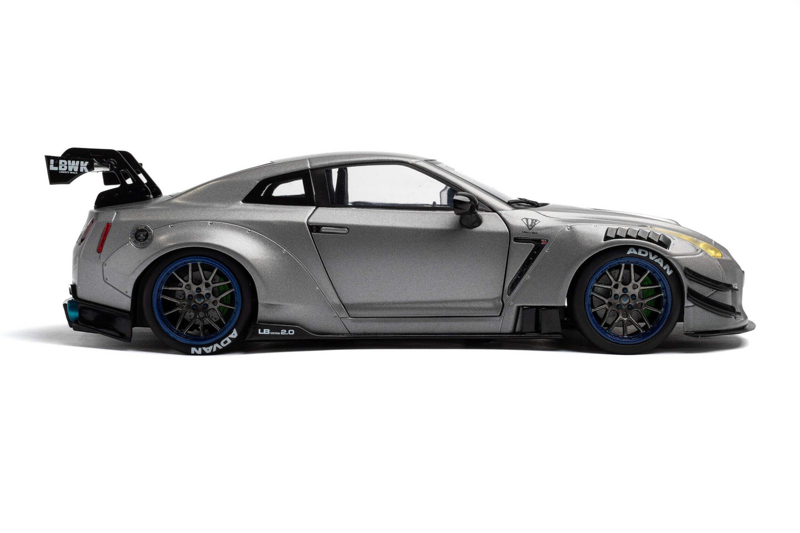 Solido 2024 Nissan GT-R (R35) W/ Liberty Walk Body Kit 2.0 Silver 1:18 S1805815