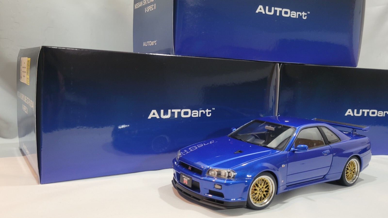 AUTOart 1/18 NISSAN SKYLINE GT-R R34 V SPEC II w BBS LM WHEELS JDM BAYSIDE BLUE