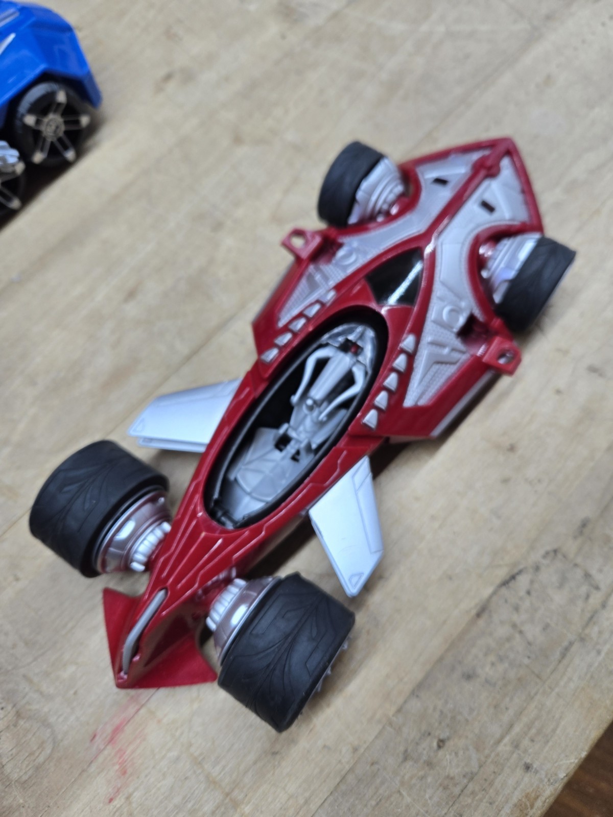 2009 Hot Wheels Battle Force 5 Saber Vehicle