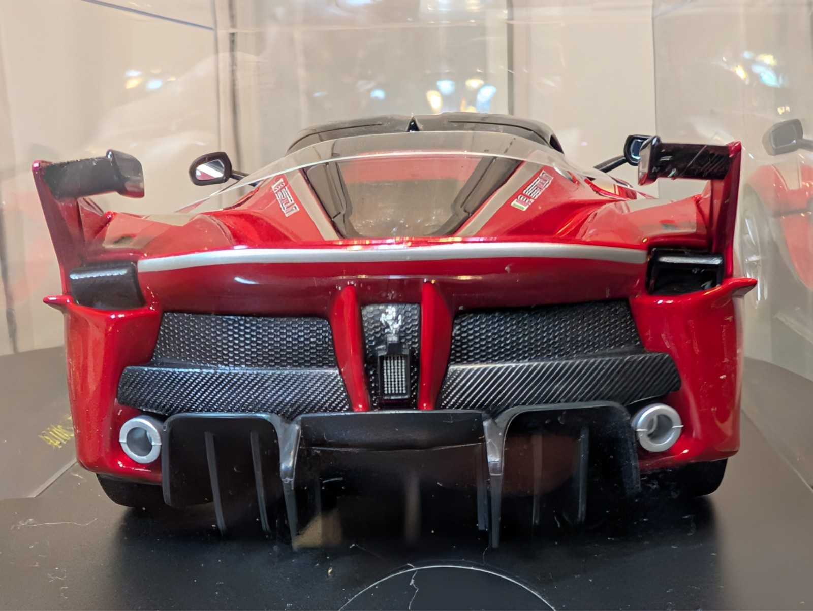 DeAgostini Ferrari FXX K 2014 Red 1/24 Diecast Model Car Display Case Used JP