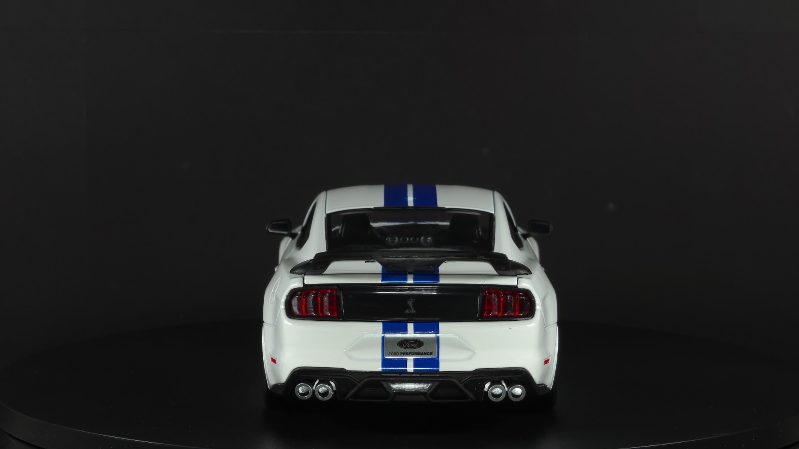 2020 Mustang Shelby GT500 1:18 Maisto Exclusive Style Special Edition