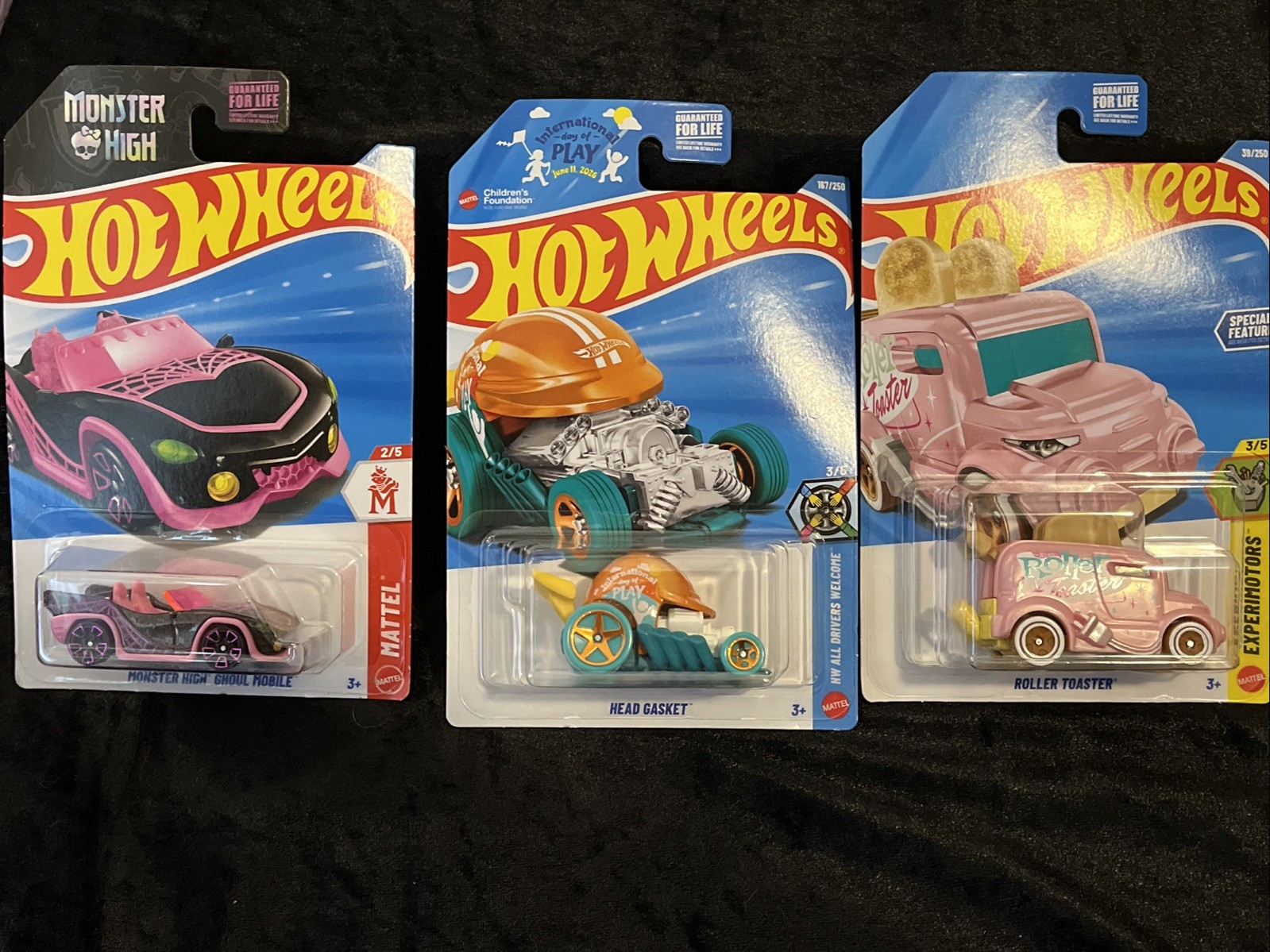 Hot Wheels – Lot Of 3 NIP Pink Roller Toaster, Pink Monster High, Head Gasket