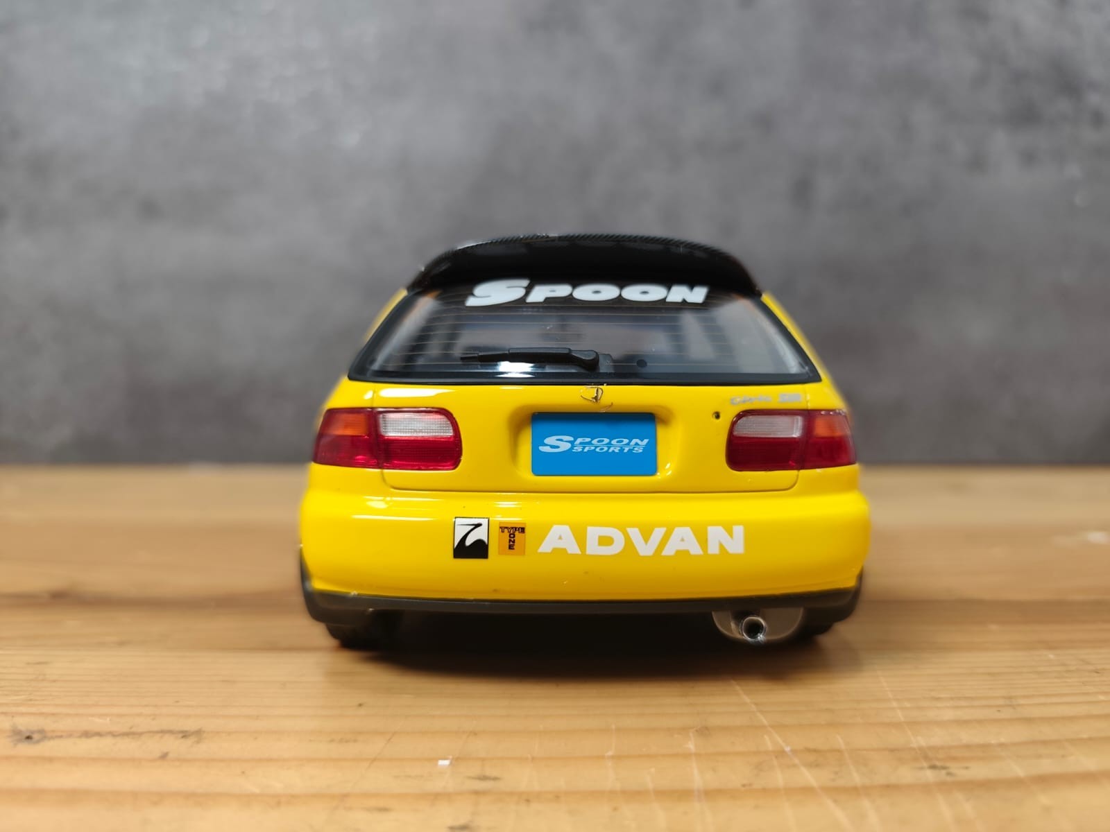 Otto Mobile 1/18 Scale Honda Civic (EG6) Spoon (Blue / Yellow)