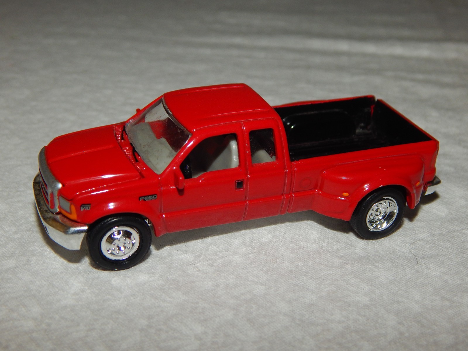 Racing Champions MINT 1999 Ford F-350 Dually Pickup ~ Red ~ 1998 (#165)