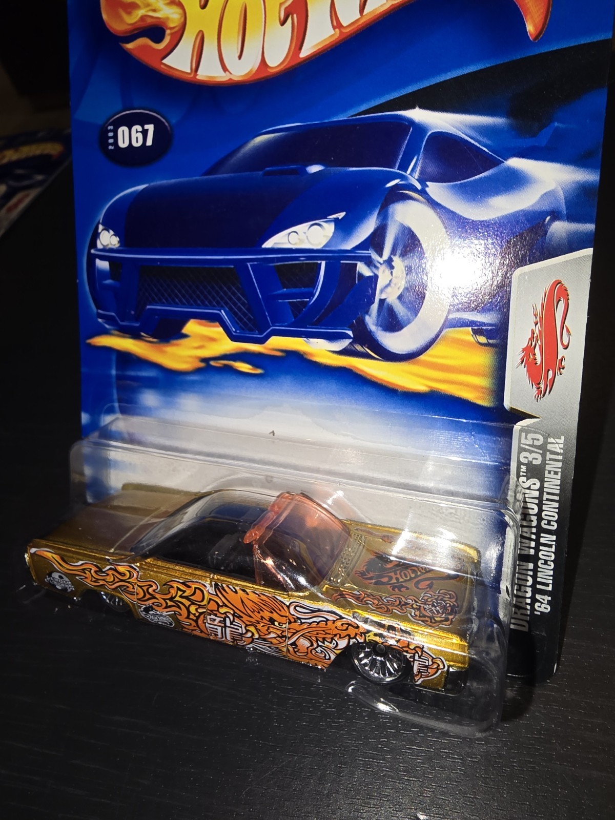 Lot Of 2 2003 Hot Wheels #67 Dragon Wagons 3/5 ’64 LINCOLN CONTINENTAL Gold