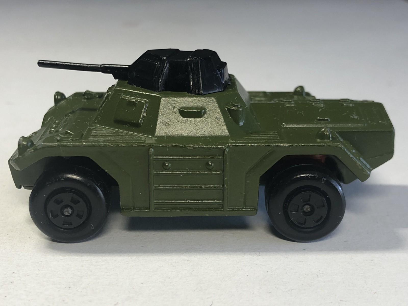 3″ 1973 Weasel Tank Army Lesney Matchbox #73 1/64 Range Diecast Near Mint Loose