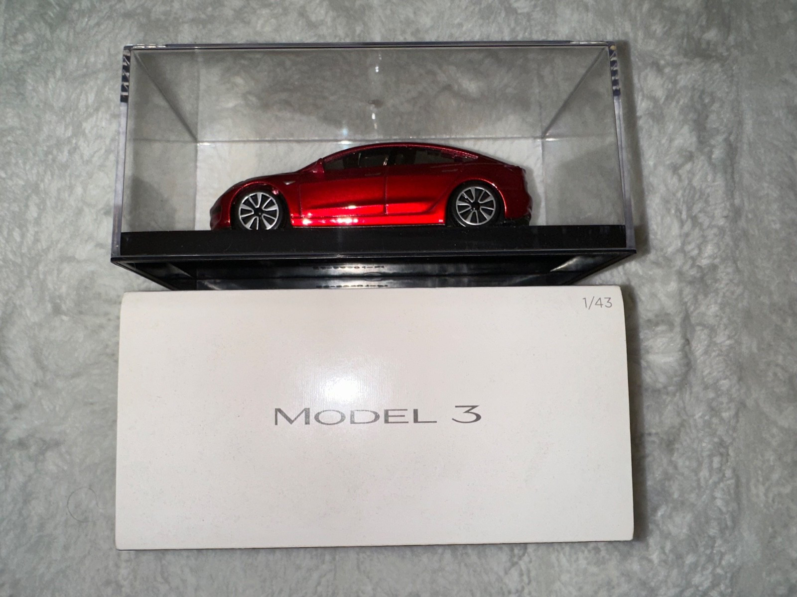 Tesla Model 3 Diecast 1:43 Scale Model Car – Red. New In Box