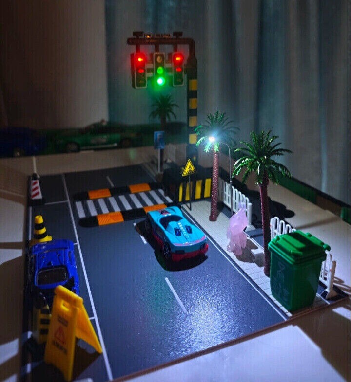 Diorama Car Parking Lot Model LED Lighting Street Road 1/64 Scene Display Model