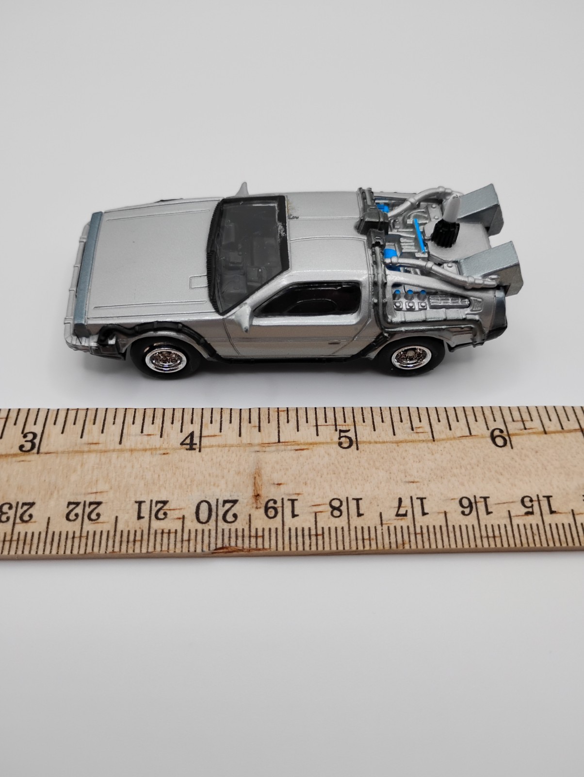 1998 Johnny Lightning Playing Mantis Back to the Future DeLorean 1:64