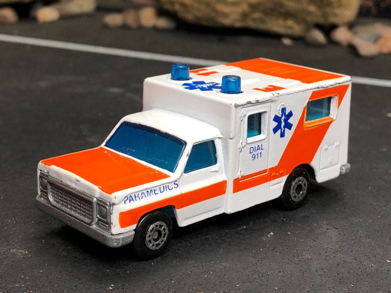 6 VTG Matchbox 1:63 1:69 POLICE/FIRE RESCUE CARS Camaro Z-28 FORD LTD AS-IS