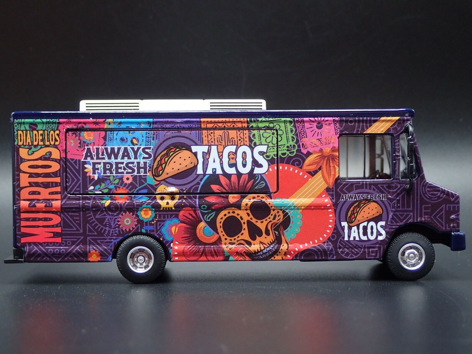 American Diorama 1/64 TACO FOOD TRUCK Die Cast Vehicle -TACOS-