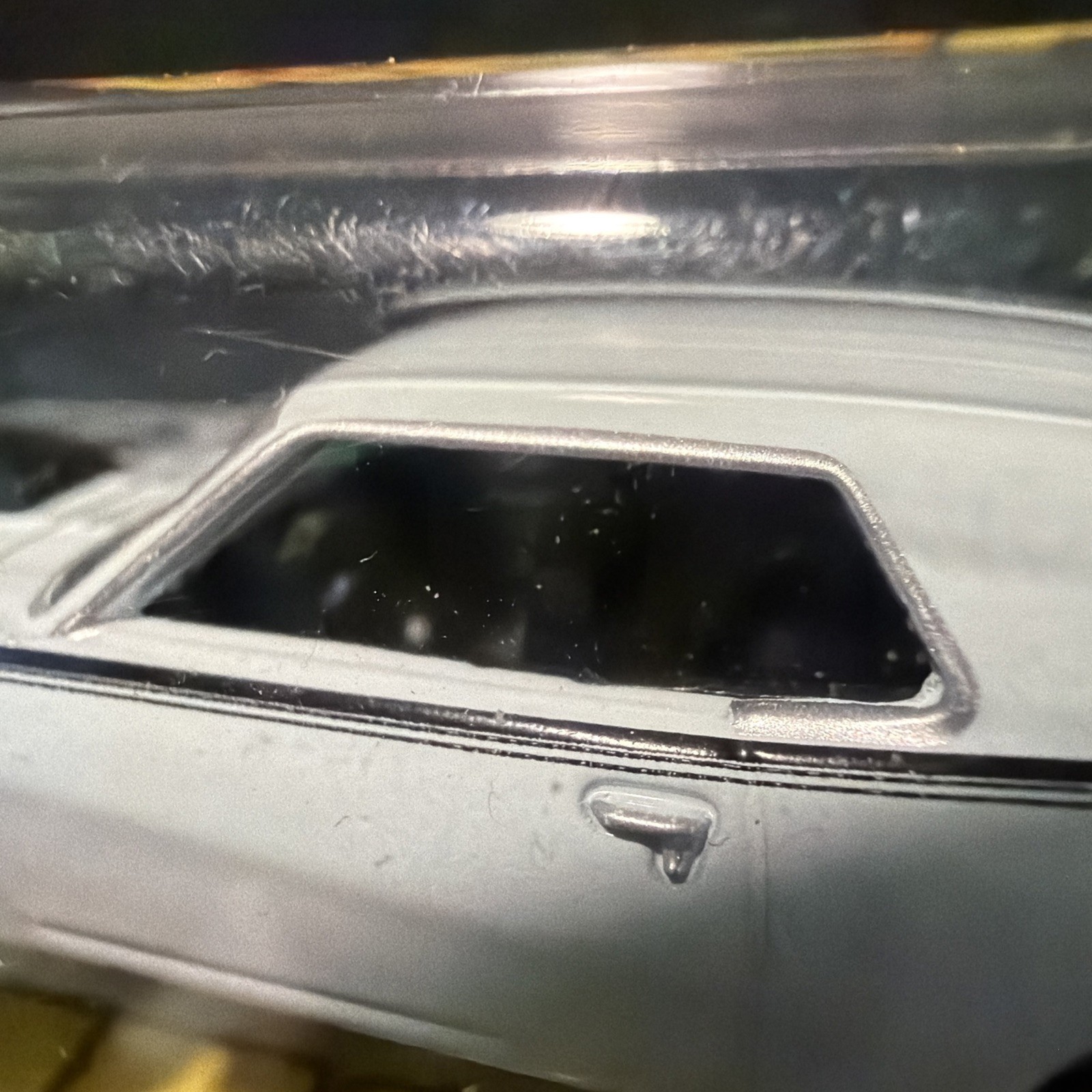 1970🔥Mercury🔥Cougar🔥Eliminator With Tin Storage Mecum Auctions 1/64 Diecast