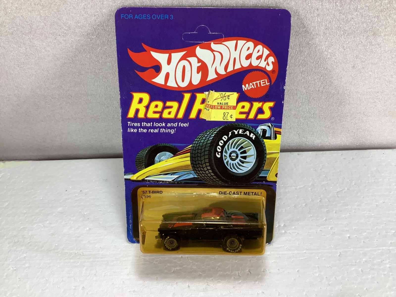Vintage Hot Wheels 1983 Real Riders ’57 T-Bird Black Grey Hubs UnPUNCHED 2536