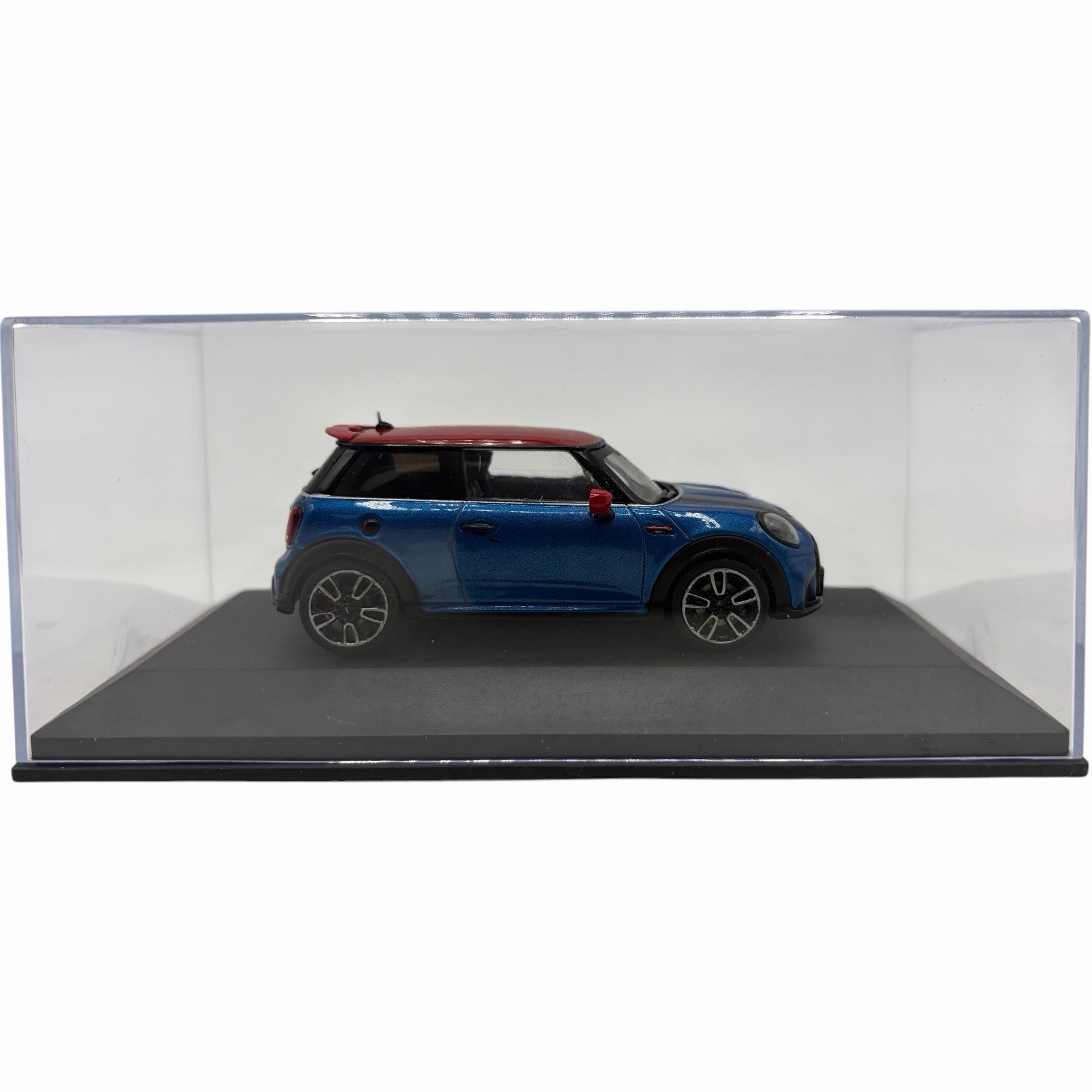 F56 MINI Cooper S John Cooper Works Blue Diecast car 1:43 Scale