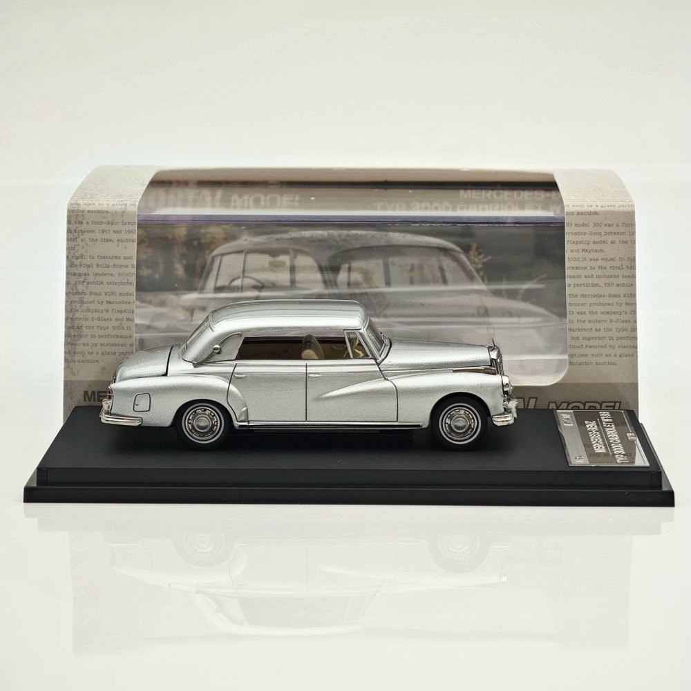 Mortal 1/64 Mercedes Benz 300D Convertible Retro Car Models Collection Diecast