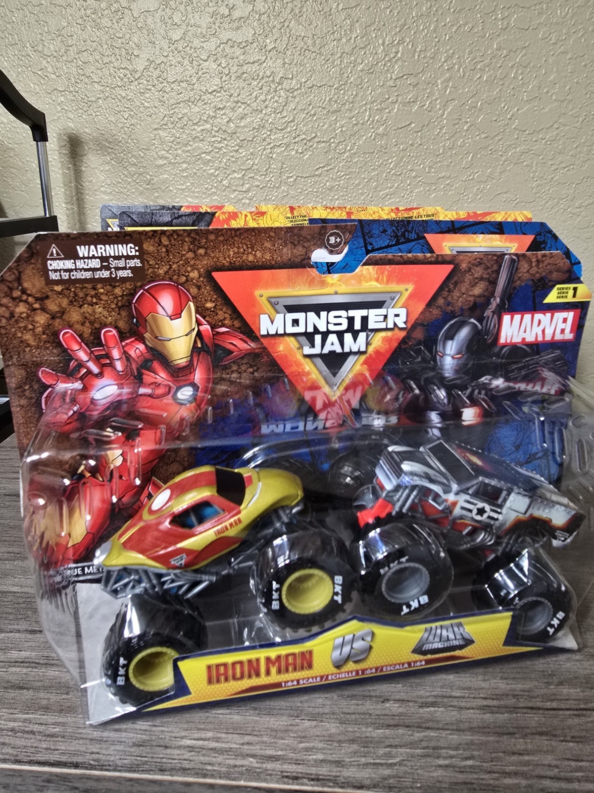 Monster Jam x Marvel 2 Pack Lot of 4(8 Trucks).