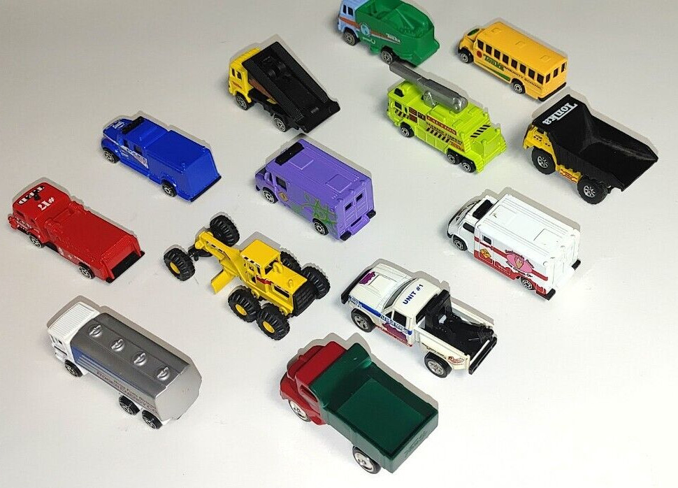 Lot of 13 – 2000 Maisto Tonka Hasbro Diecast / Trucks-commercial -equipment