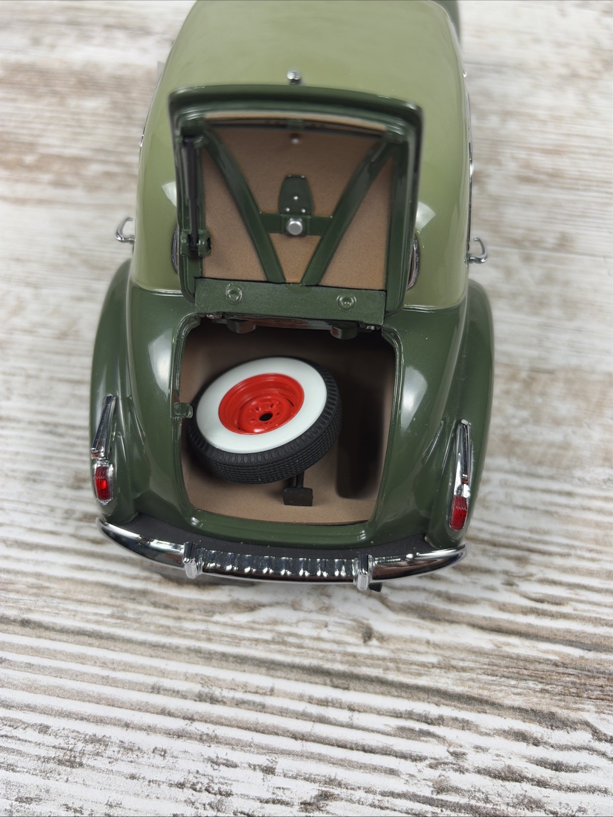 Danbury Mint 1941 Cadillac Fleetwood Series Sixties Special Ultra Rare