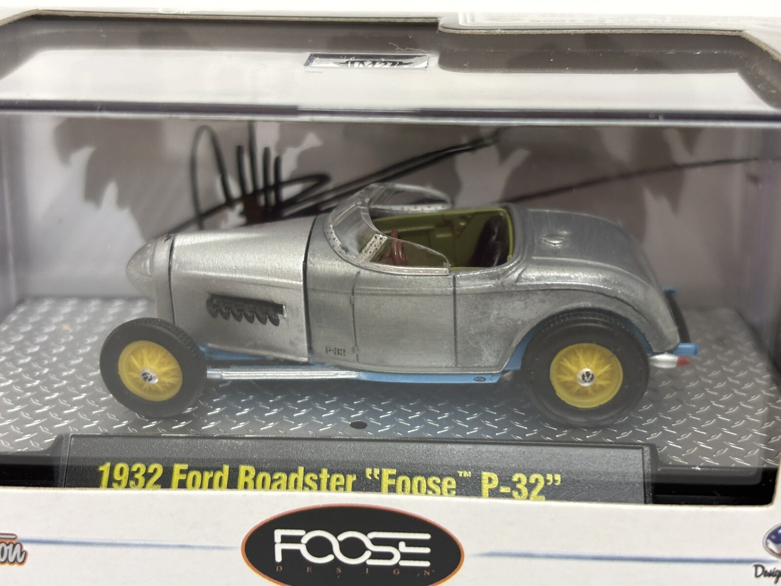 1/64 M2 Machines Foose P-32 1932 Ford Roadster 12-01 RARE DARK INTERIOR RAW BODY