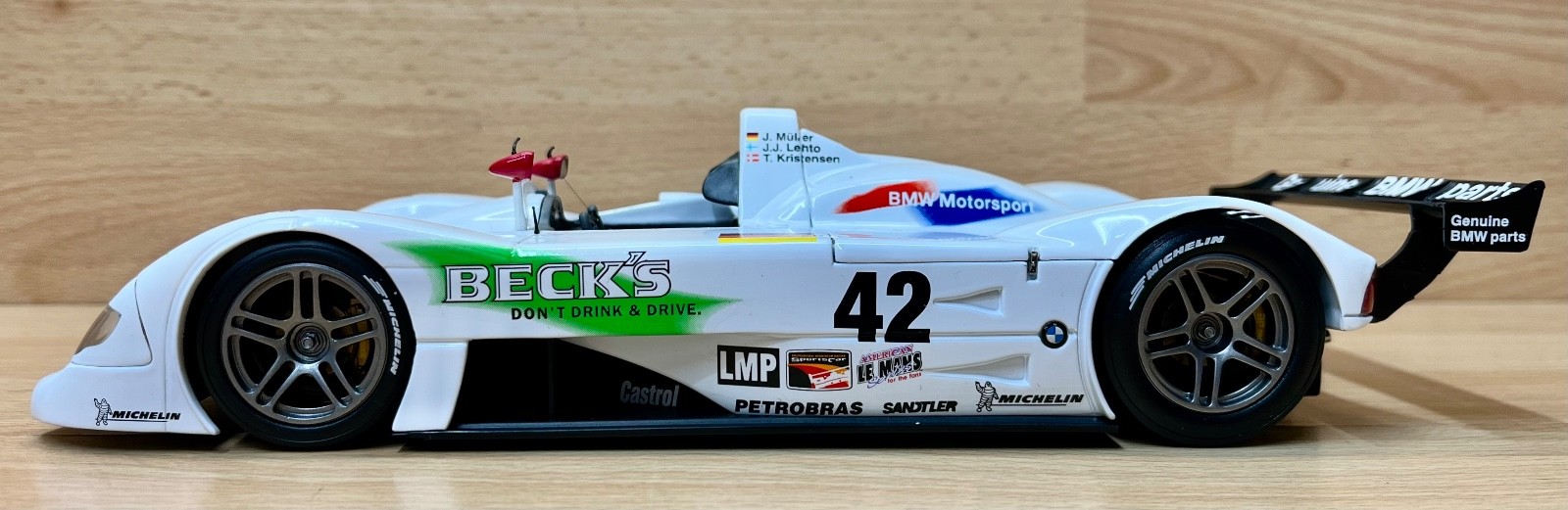 Kyosho 1:18 Scale 08531A “BMW V12 LMR” #42 Le Mans & Sebring 1999 Model Boxed