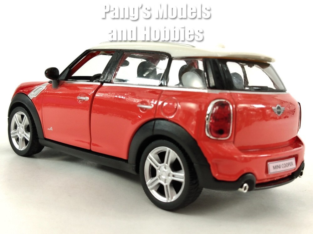 5 Inch Mini Cooper Countryman S 1/34 Scale Diecast Model by Unifortune – RED