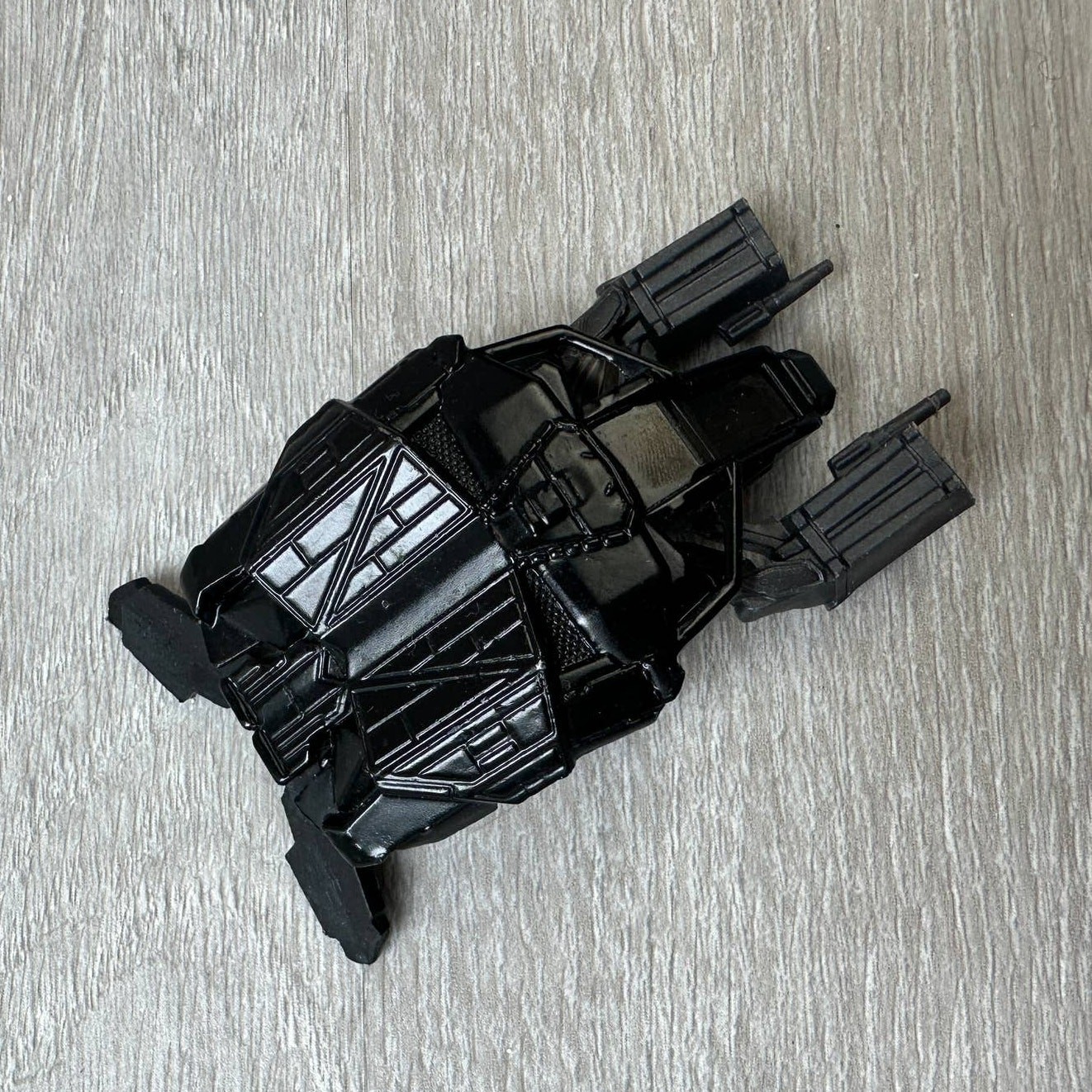 Hot Wheels V5315 Batman TM & DC Comics