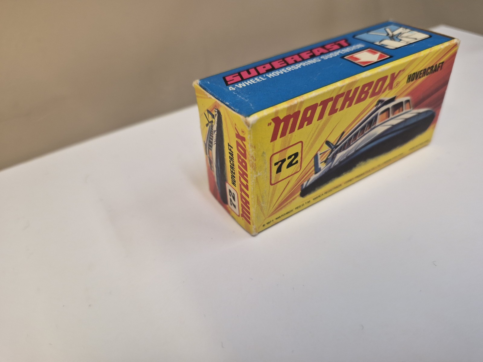 Vintage Lesney Matchbox Superfast #72 SRN6 HOVERCRAFT Diecast with Original Box.