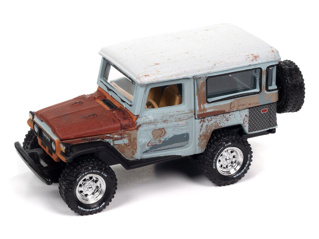 Johnny Lightning 1:64 1980 Toyota land Cruiser Weathered Patina Diecast JLCP7463