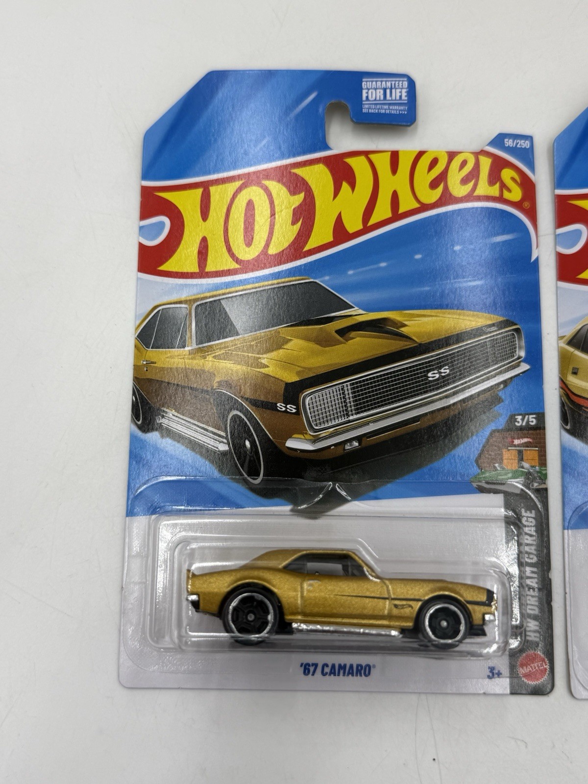 Hot Wheels 2026 ‘67 Chevy Camaro Gold / ‘70 dodge Hemi Challenger Gold new Cars