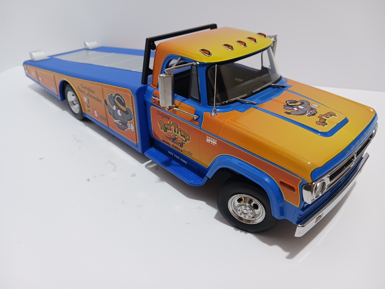 1:18 “RAT TRAP” 1970 DODGE D-300, VINTAGE RAMP, TRUCK DRAG RACE HAULER by ACME