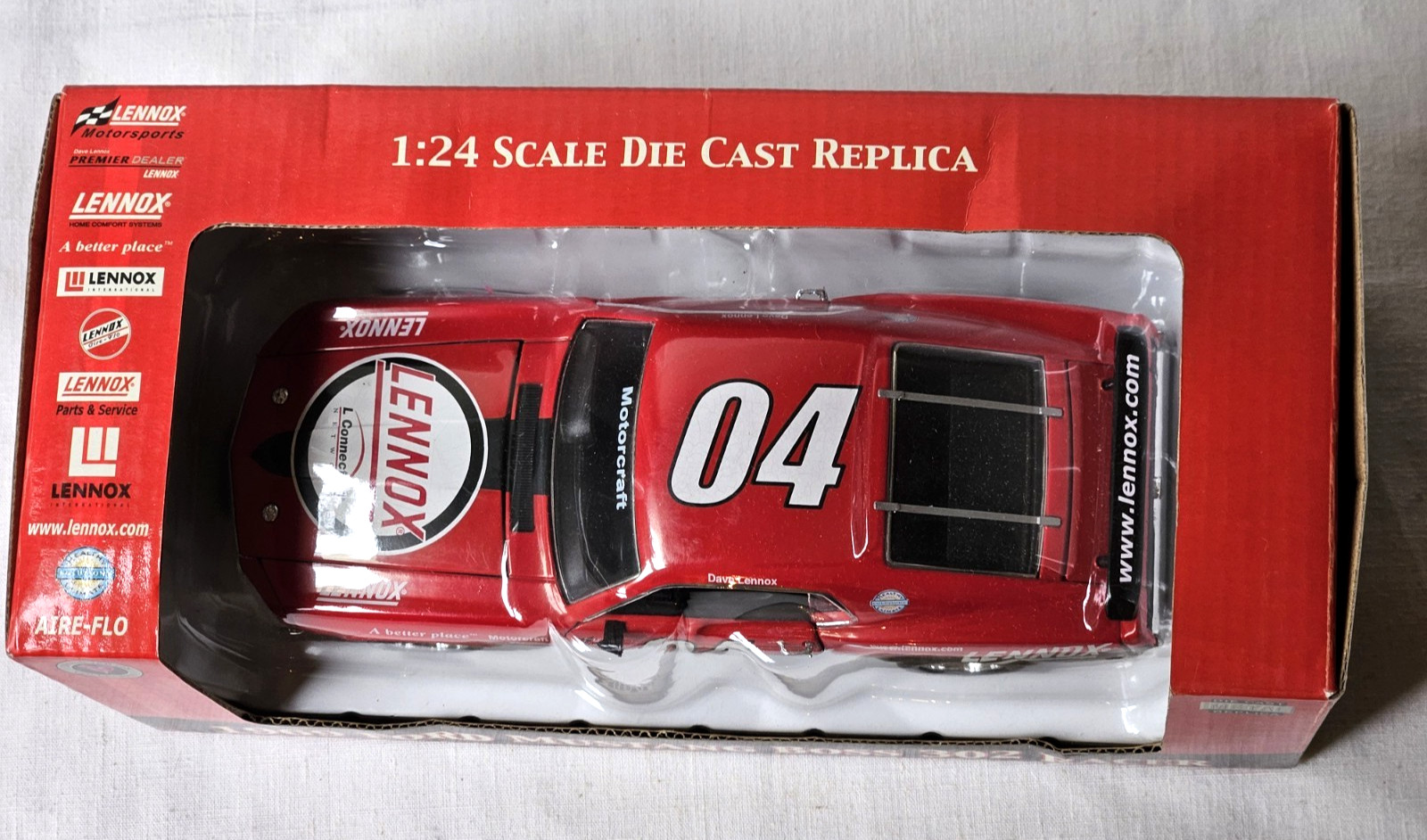LENNOX 1969 Ford Mustang BOSS 302 Racer 1:24 Scale Die Cast Model NIB