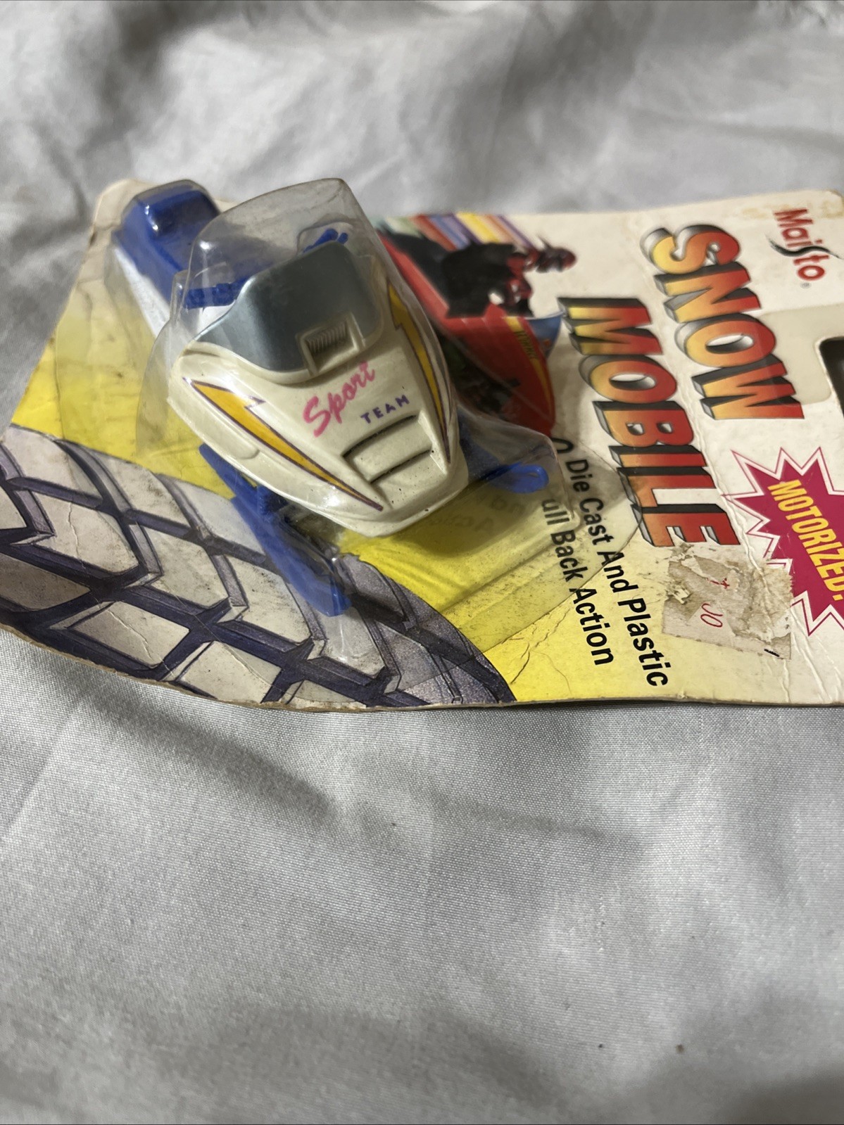 Maisto Snow Mobile 25080 Motorized Die Cast and Plastic Sport Team NEW Vintage