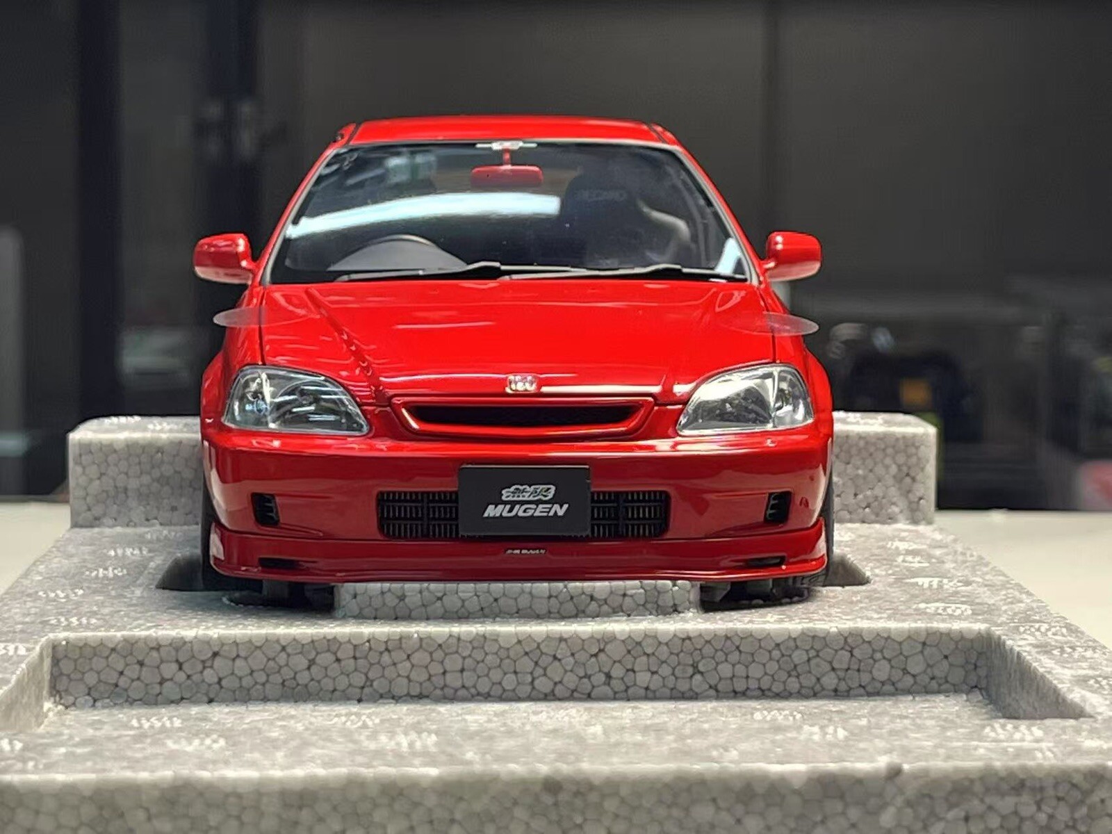 Motorhelix 1/18 honda civic type R Ek9 Mugen Red