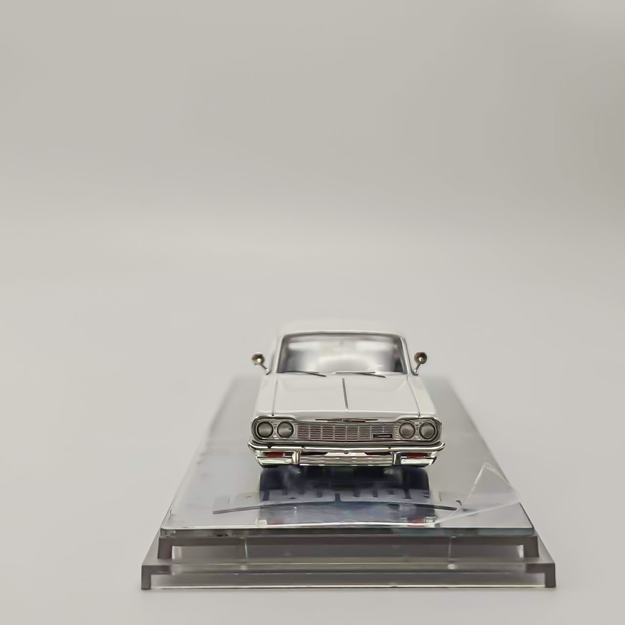 97M 1:64 Corona Impala SS 1964 Lowrider Hydraulic Chassis Diecast Model Car