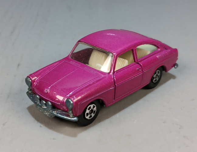 Matchbox Lesney Superfast MB67 Purple Volkswagen 1600TL w/F2 Box