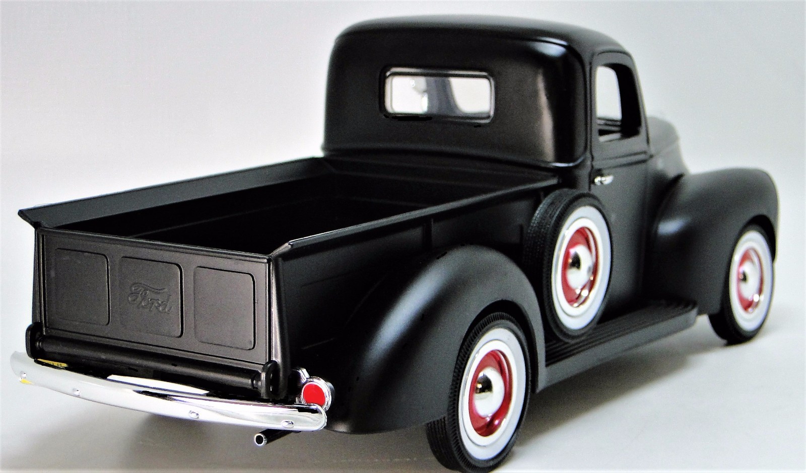 Ford Pickup Truck Classic Wagon Custom Built Metal Body Concept Model Car
