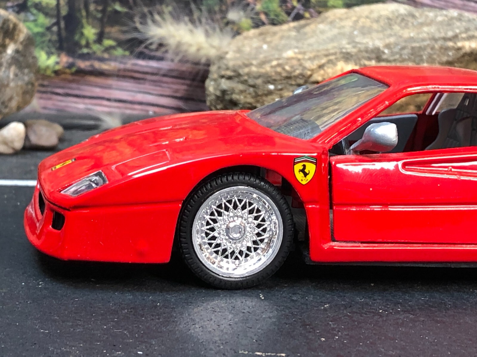 SUNNY SIDE SS7704 1:24 Diecast Model RED 1987 FERRARI F40 Opening Doors NO BOX