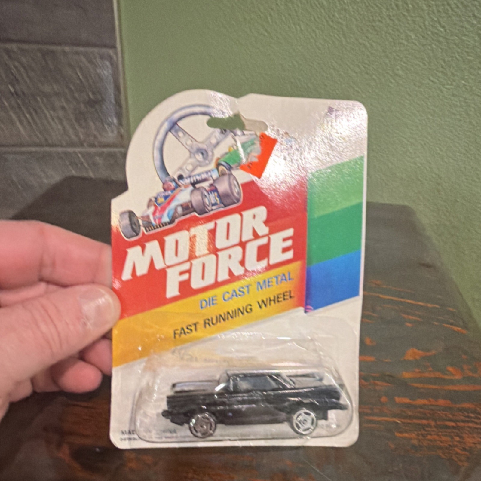 Motor Force Diecast Metal Black Car Fast Running Wheel Ages 3-4 Years
