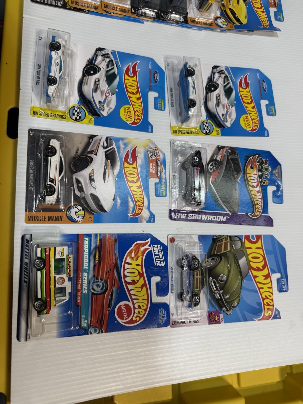 LOT OF 100 RANDOM HOT WHEELS ALL NEW