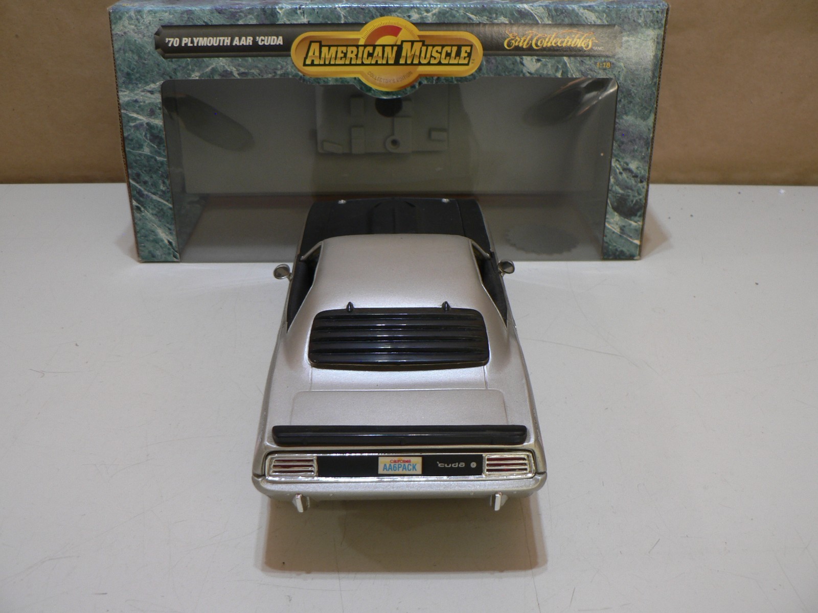 Vintage Ertl American Muscle 1970 Plymouth AAR Cuda Die Cast 1:18 Scale