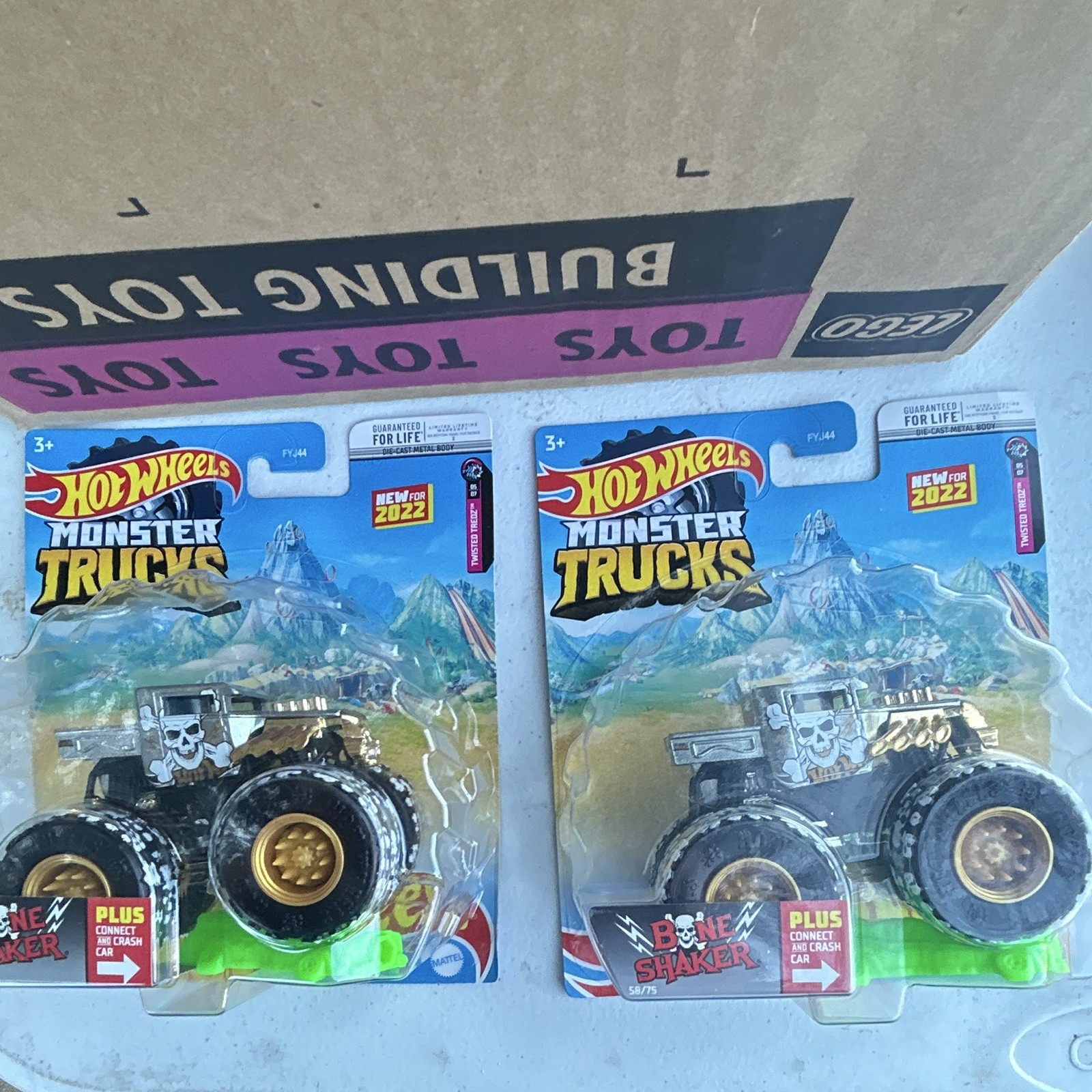 Hot Wheels Monster Trucks Bone Shaker Gold 1:64 Diecast 2022 Unopened Box
