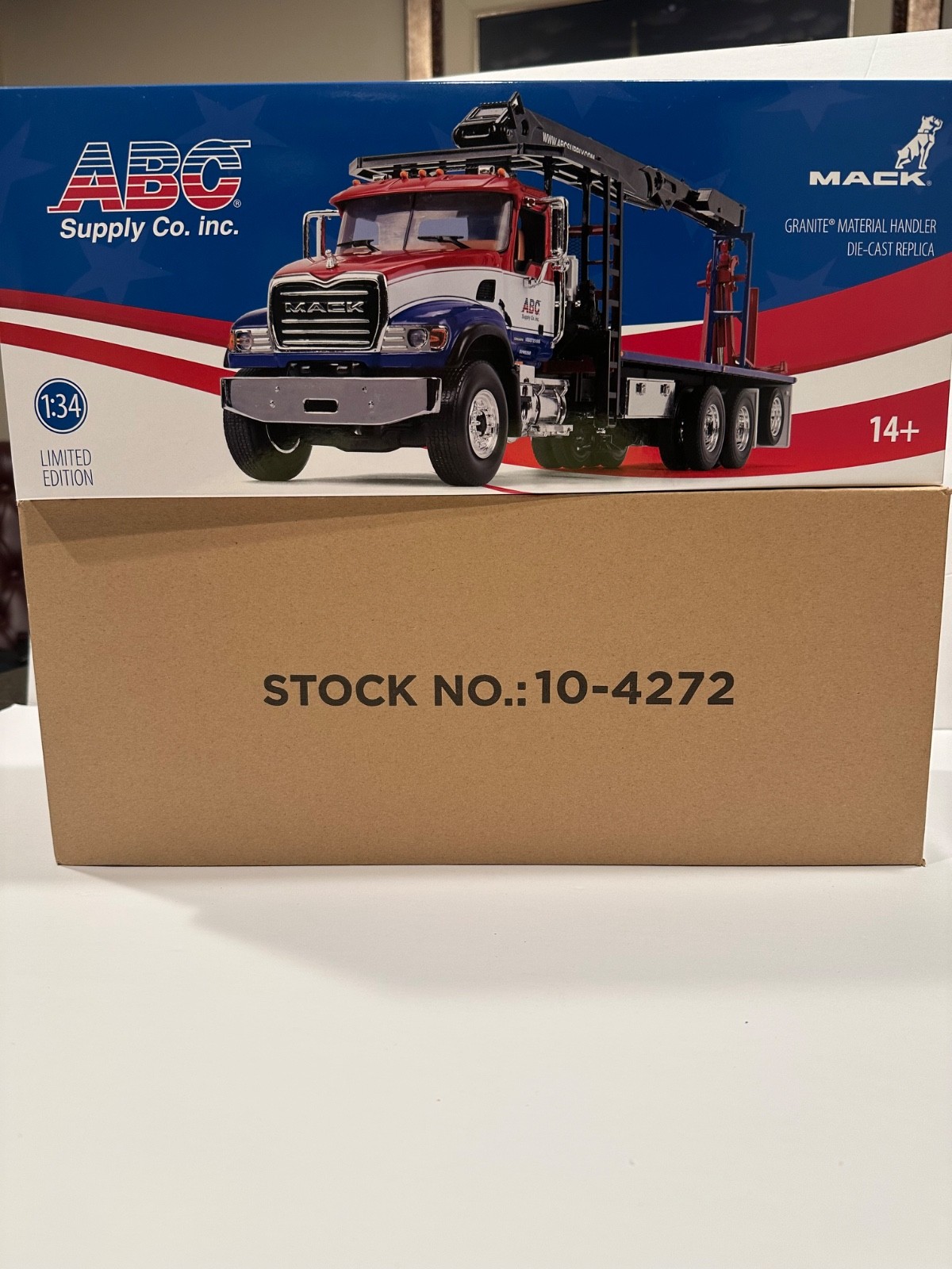 First Gear Mack Granite Material Handler w/Extended Boom ABC Supply 1/34 10-4272