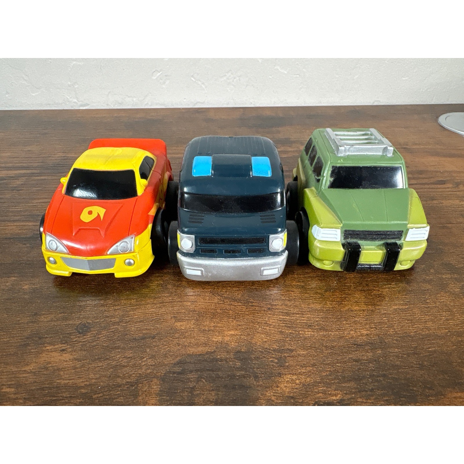 Kid Galaxy Go Go Auto Toy Car Set 3pk Red Race Car SWAT Van Green SUV 2008