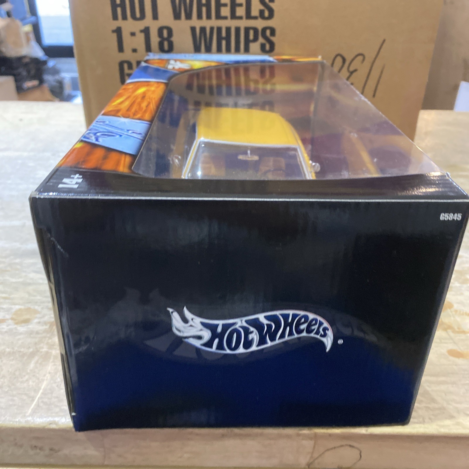1/18 Hot Wheels 1969 Dodge Charger Team Baurtwell Whips Funkmaster Flex NIB