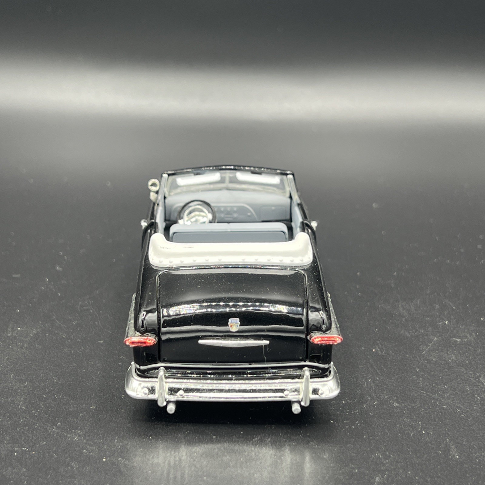 ARKO Toys 1951 Ford Custom Convertible Coupe 1:32 SCALE