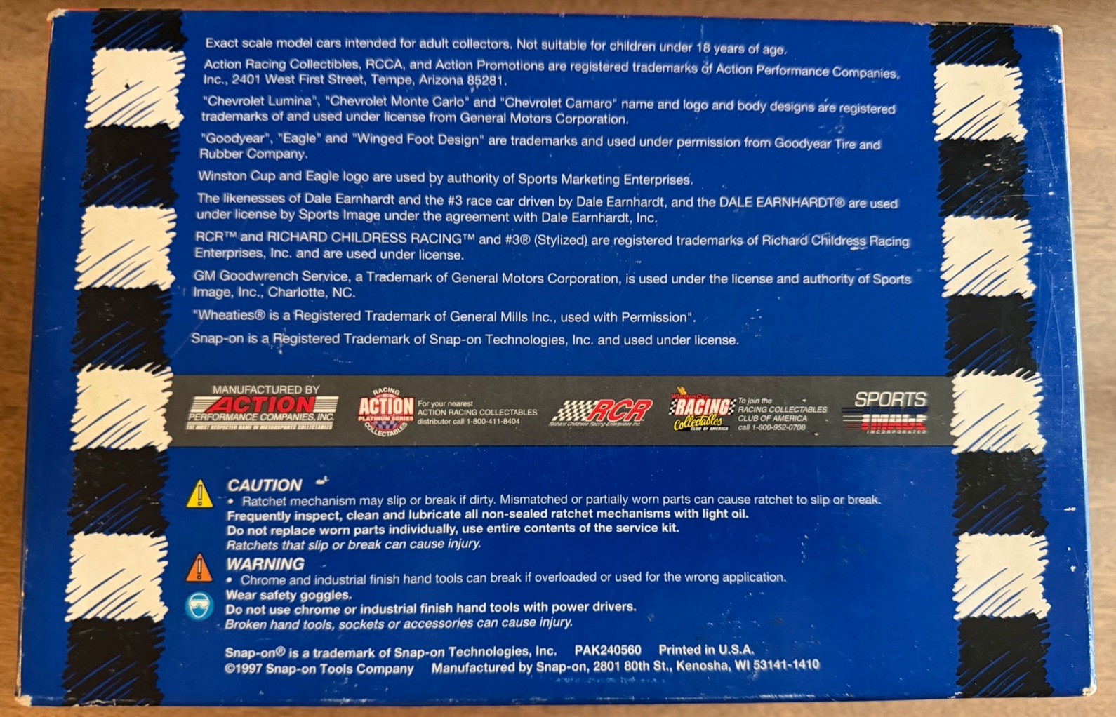 New Snap-On Tools Wheaties Ratchet Set Bank # 3 Dale Earnhardt –1/24th Bank car